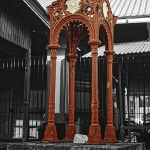 Meet your Posher, Donald